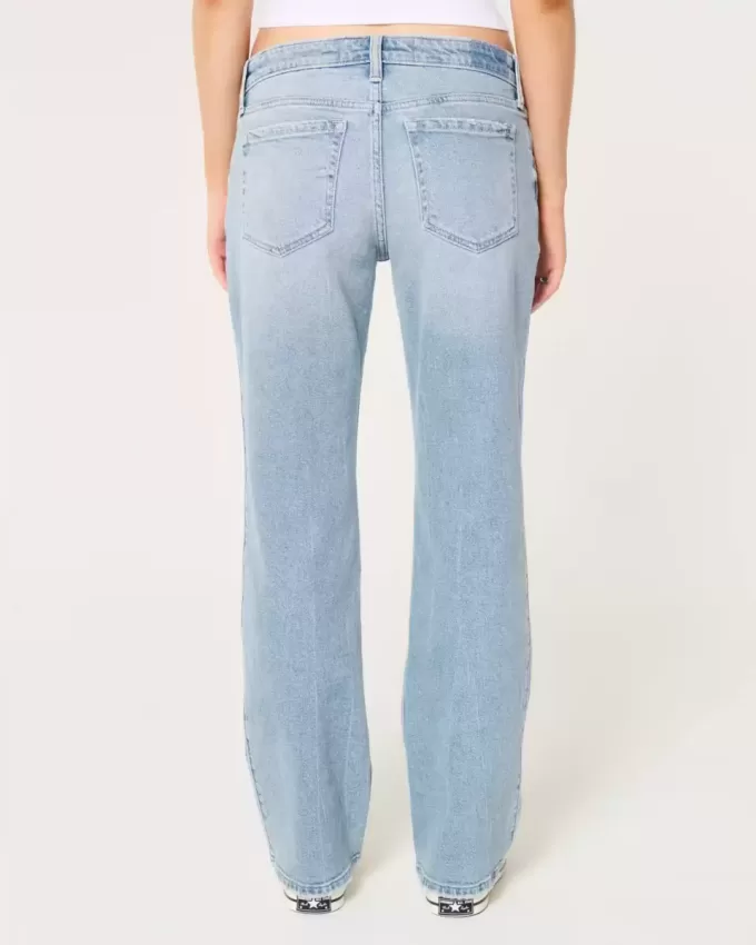 Low-Rise Distressed Relaxed Straight Jeans in mittlerer Waschung