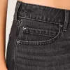 Low-Rise-Mini-Skort aus verwaschenem schwarzem Denim