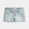 Low-Rise-Shortie-Shorts aus hell gewaschenem Denim