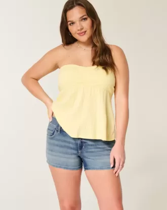 Low-Rise Shortie-Shorts in mittlerer Waschung