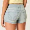 Low-Rise-Shorts aus hell gewaschenem Denim mit Blumenmuster und Tasche Low-Rise-Shorts aus hell gewaschenem Denim mit Blumenmuster und Tasche