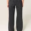 Low-Rise verwaschene schwarze Baggy-Jeans Low-Rise verwaschene schwarze Baggy-Jeans