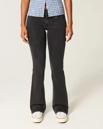 Low-Rise verwaschene schwarze Bootcut-Jeans Low-Rise verwaschene schwarze Bootcut-Jeans