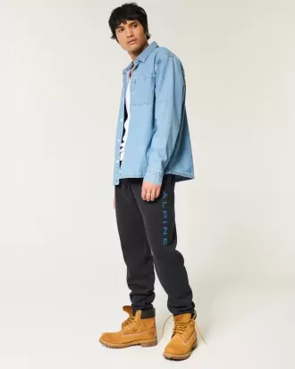 Lässige Fleece-Jogginghose mit alpiner Grafik