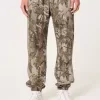 Lässige Fleece-Jogginghose mit Logo Lässige Fleece-Jogginghose mit Logo