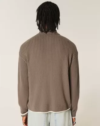 Lässiger Pullover mit Reißverschluss und Zahlengrafik