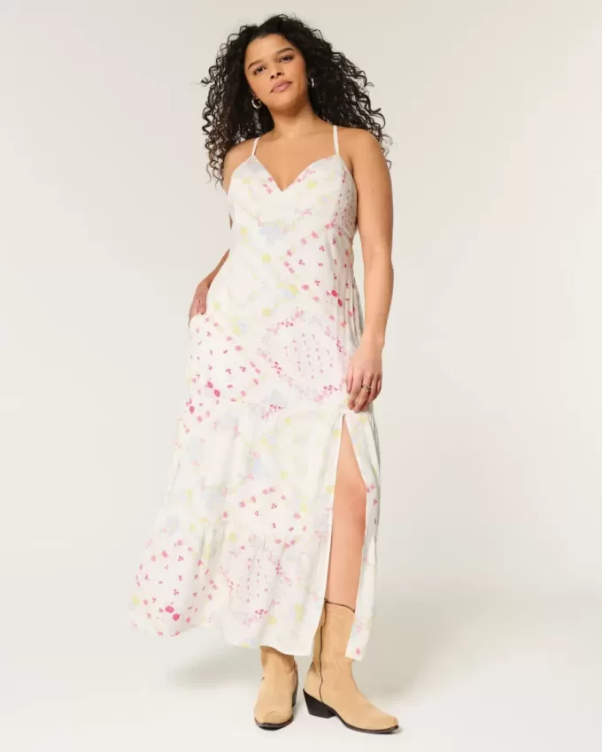 Maxikleid mit offenem Rücken Maxikleid mit offenem Rücken