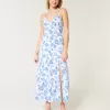 Maxikleid mit offenem Rücken Maxikleid mit offenem Rücken