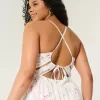 Maxikleid mit offenem Rücken Maxikleid mit offenem Rücken