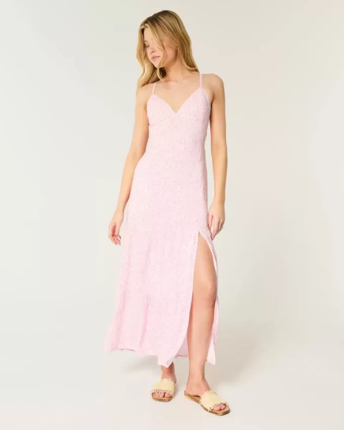 Maxikleid mit offenem Rücken Maxikleid mit offenem Rücken