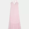 Maxikleid mit offenem Rücken Maxikleid mit offenem Rücken