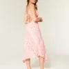Midikleid mit asymmetrischem Saum