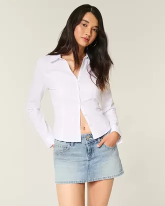 Mini-Skort aus Denim in heller Waschung mit Nieten