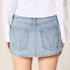 Mini-Skort aus Denim in heller Waschung mit Nieten