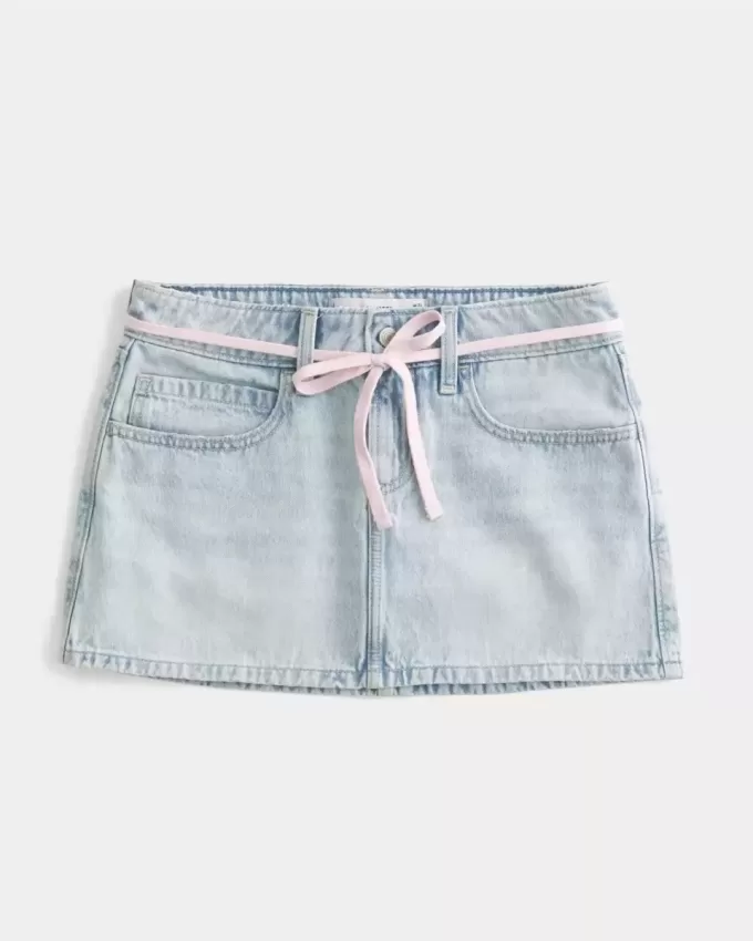 Mini-Skort aus Denim mit heller Waschung und Schnürsenkeln Mini-Skort aus Denim mit heller Waschung und Schnürsenkeln