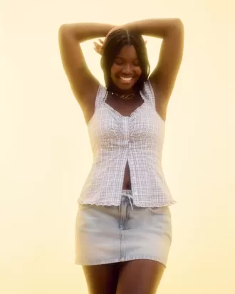 Mini-Skort aus hell gewaschenem Denim