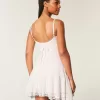 Minikleid mit asymmetrischem Spitzensaum