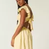 Minikleid mit Flatterärmeln und V-Taille Minikleid mit Flatterärmeln und V-Taille
