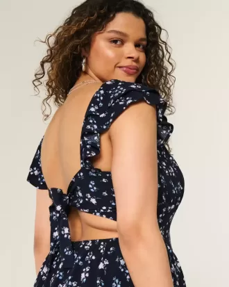 Minikleid mit Flatterärmeln und V-Taille