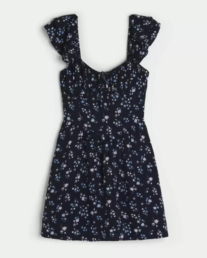 Minikleid mit Flatterärmeln und V-Taille Minikleid mit Flatterärmeln und V-Taille