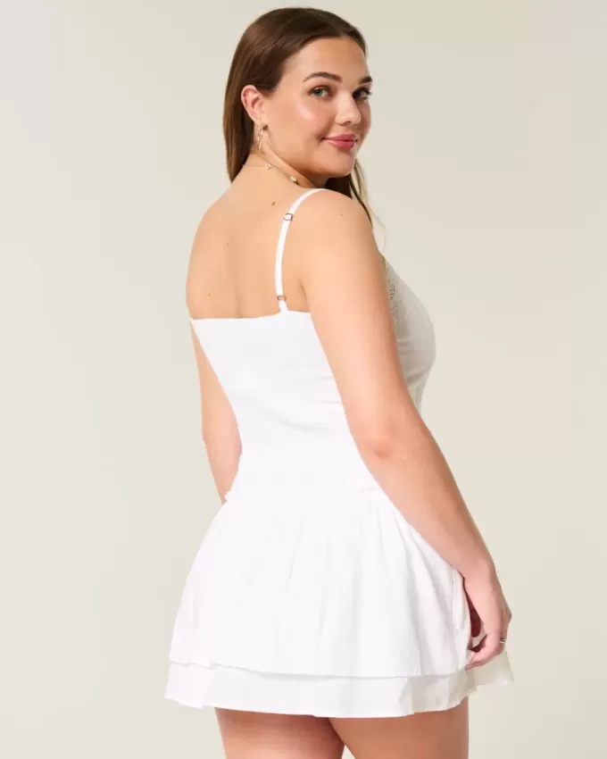 Minikleid mit Spitzenbesatz