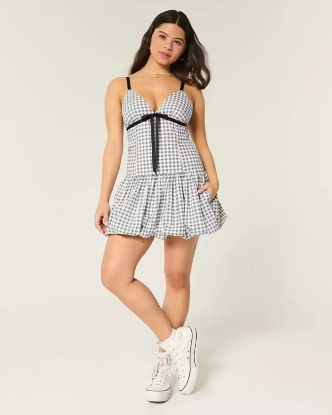 Minikleid mit V-Ausschnitt und Bubble-Muster
