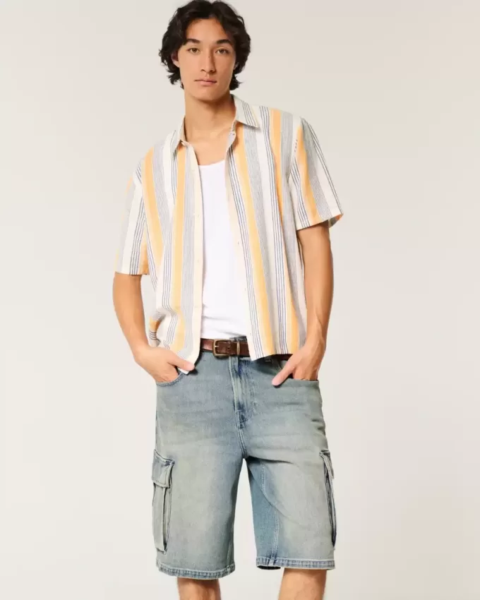Mittel gewaschene Super Baggy-Cargo-Shorts aus Denim Mittel gewaschene Super Baggy-Cargo-Shorts aus Denim