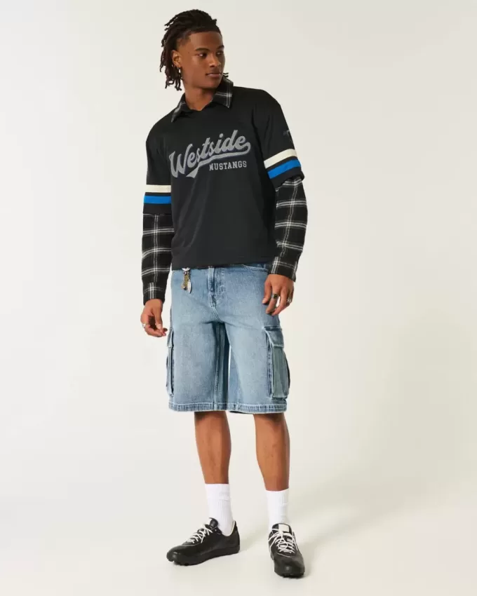 Mittel gewaschene Super Baggy-Cargo-Shorts aus Denim Mittel gewaschene Super Baggy-Cargo-Shorts aus Denim