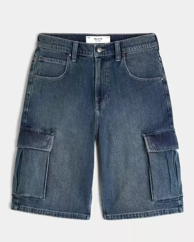 Mittel gewaschene Super Baggy-Cargo-Shorts aus Denim Mittel gewaschene Super Baggy-Cargo-Shorts aus Denim