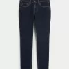 Mittelhohe Skinny-Jeans in dunkler Waschung Mittelhohe Skinny-Jeans in dunkler Waschung