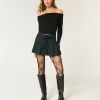 Mittelhoher, plissierter Mini-Skort