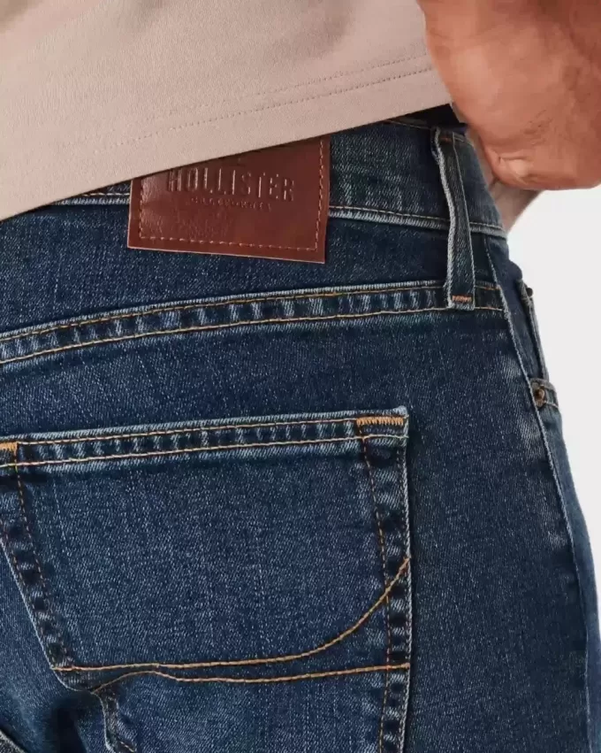 Mittelwasch-Boot-Jeans Mittelwasch-Boot-Jeans
