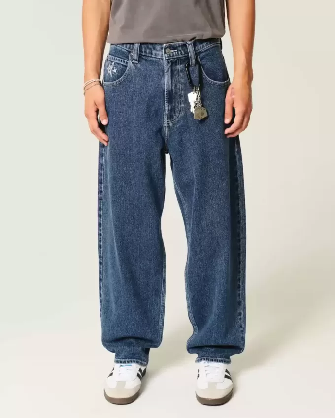 Mittelwaschbare Skater-Baggy-Jeans mit Sterngrafik