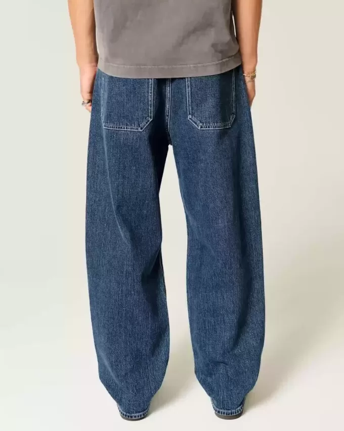 Mittelwaschbare Skater-Baggy-Jeans mit Sterngrafik