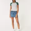 Nahtloses Longline-Crew-Baby-T-Shirt aus Stoff Nahtloses Longline-Crew-Baby-T-Shirt aus Stoff