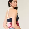 Neckholder-Top im Häkelstil mit amerikanischem Flaggenmuster