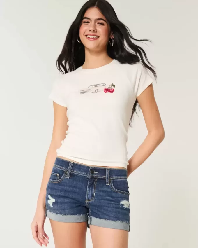 Niedrig geschnittene, zerrissene Shortie-Shorts aus dunkel gewaschenem Denim