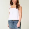 Niedrig sitzender Mini-Skort aus besticktem Denim Niedrig sitzender Mini-Skort aus besticktem Denim