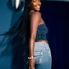 Niedrige Bootcut-Jeans mit mittlerer Waschung und Blumenstickerei
