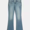 Niedrige Bootcut-Jeans mit mittlerer Waschung und Blumenstickerei
