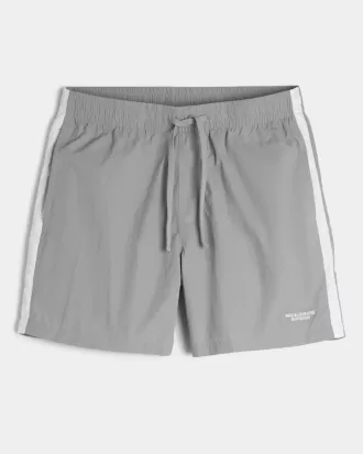 Nylon-Trainingsshorts über dem Knie