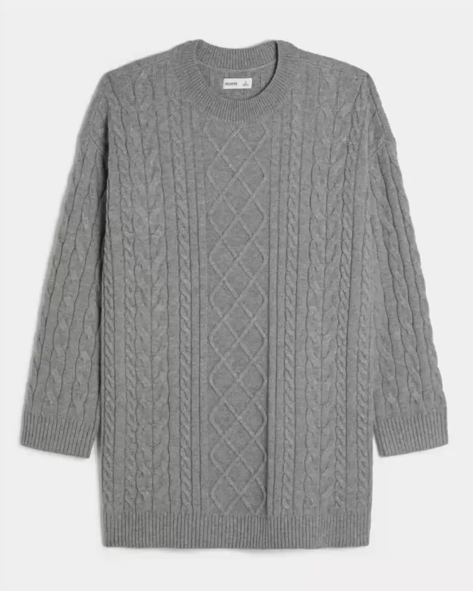 Oversize-Pulloverkleid mit Rundhalsausschnitt und Zopfmuster
