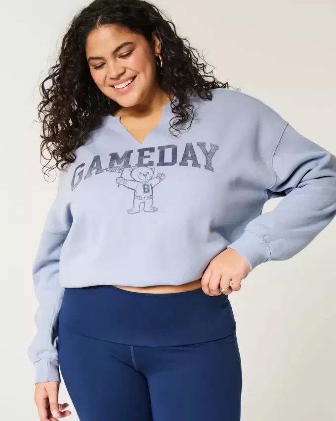Oversize-Sweatshirt mit Gameday-Grafik und eingekerbtem Ausschnitt Oversize-Sweatshirt mit Gameday-Grafik und eingekerbtem Ausschnitt