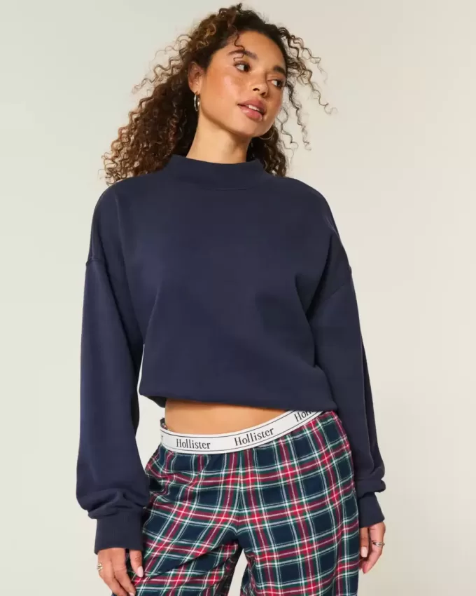 Oversize-Sweatshirt mit Stehkragen Oversize-Sweatshirt mit Stehkragen