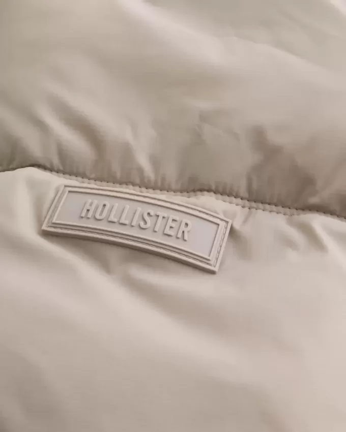Pufferjacke mit Kapuze