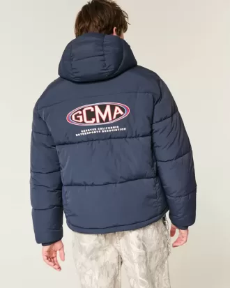 Pufferjacke mit Kapuze und Motorsport-Grafik