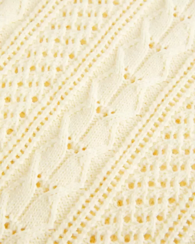 Pullover mit Zopfmuster