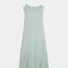 Rückenfreies Midi-Slipkleid aus Leinenmischung Rückenfreies Midi-Slipkleid aus Leinenmischung