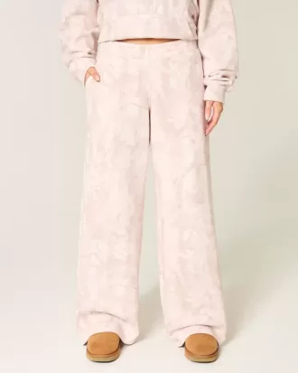 Rosafarbene Baggy-Jogginghose mit Camouflage-Muster