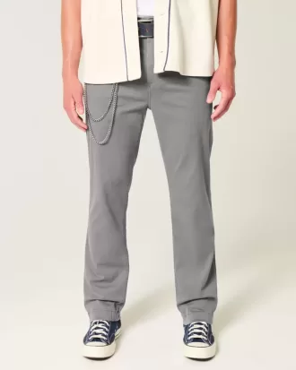 Schmale, gerade Chinohose